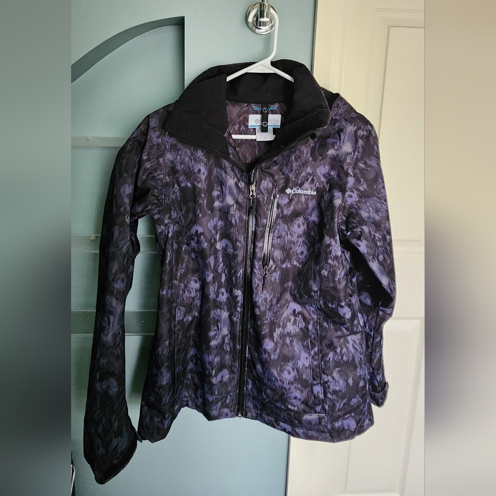 Columbia Women's Purple Jacket Size Medium